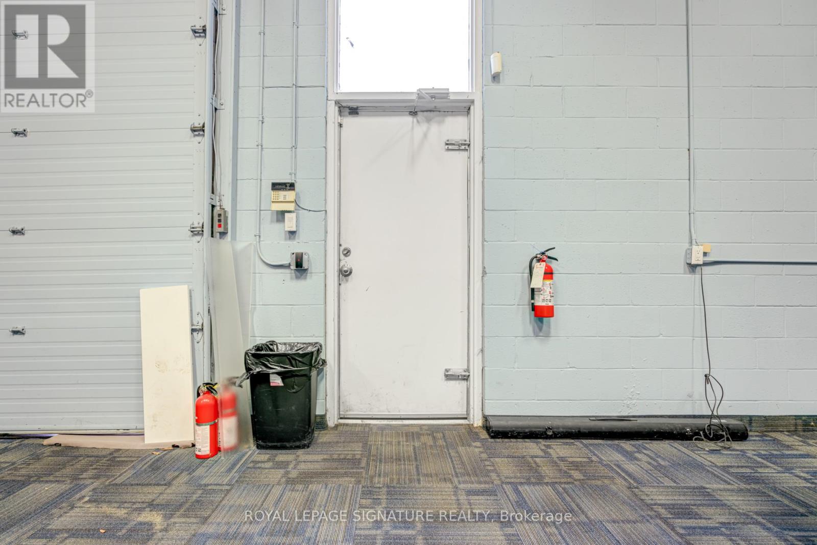 Unit 20 - 145 Traders Boulevard E Property Photo 8