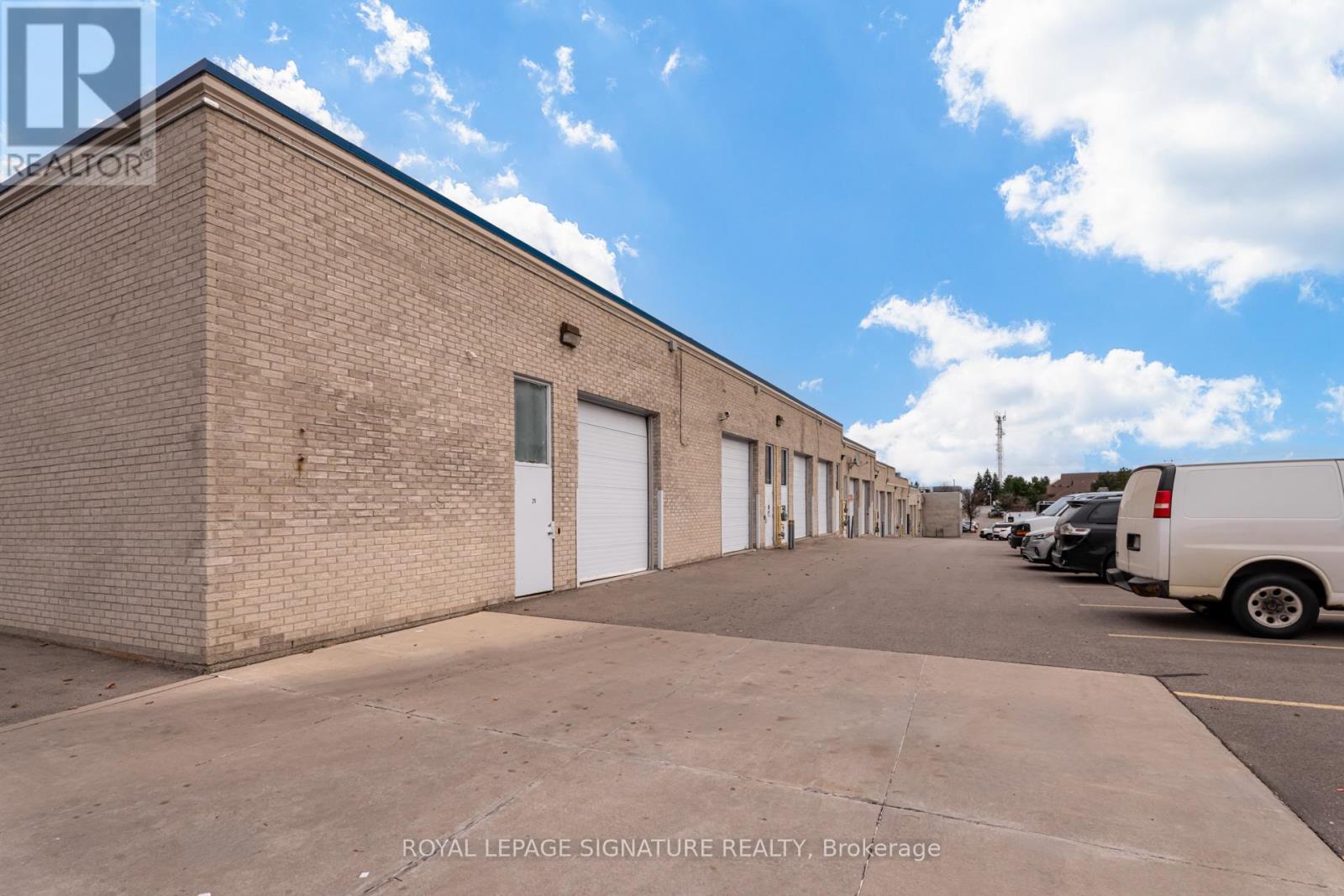 Unit 20 - 145 Traders Boulevard E Property Photo 9