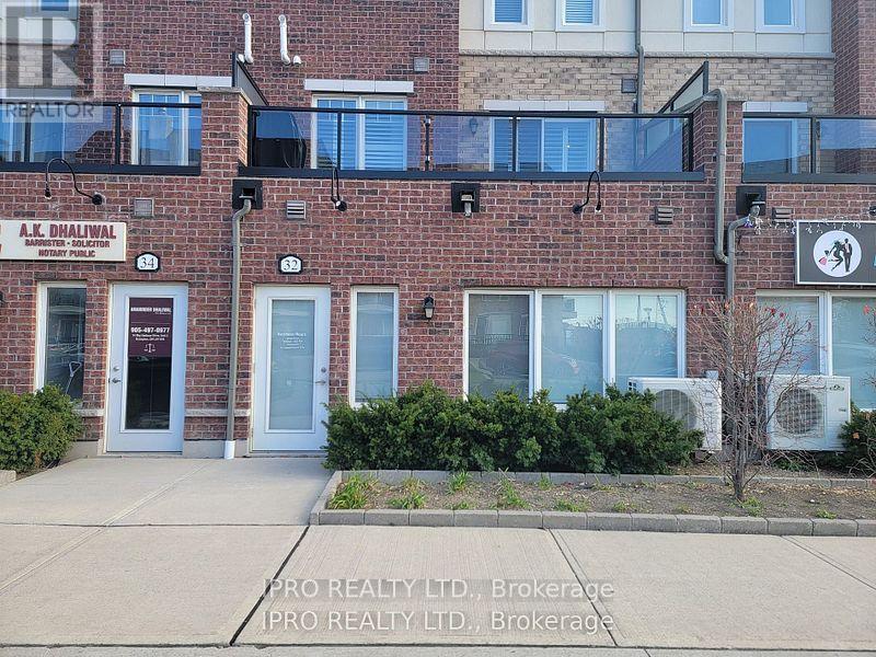 32 Sky Harbour Drive Property Photo 1