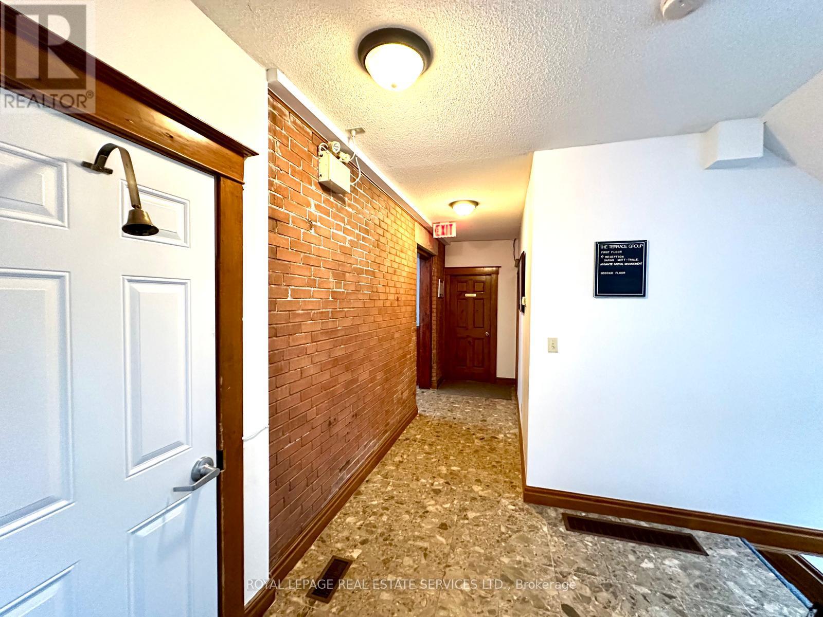 Main Fl - 268 Main Street N Property Photo 3