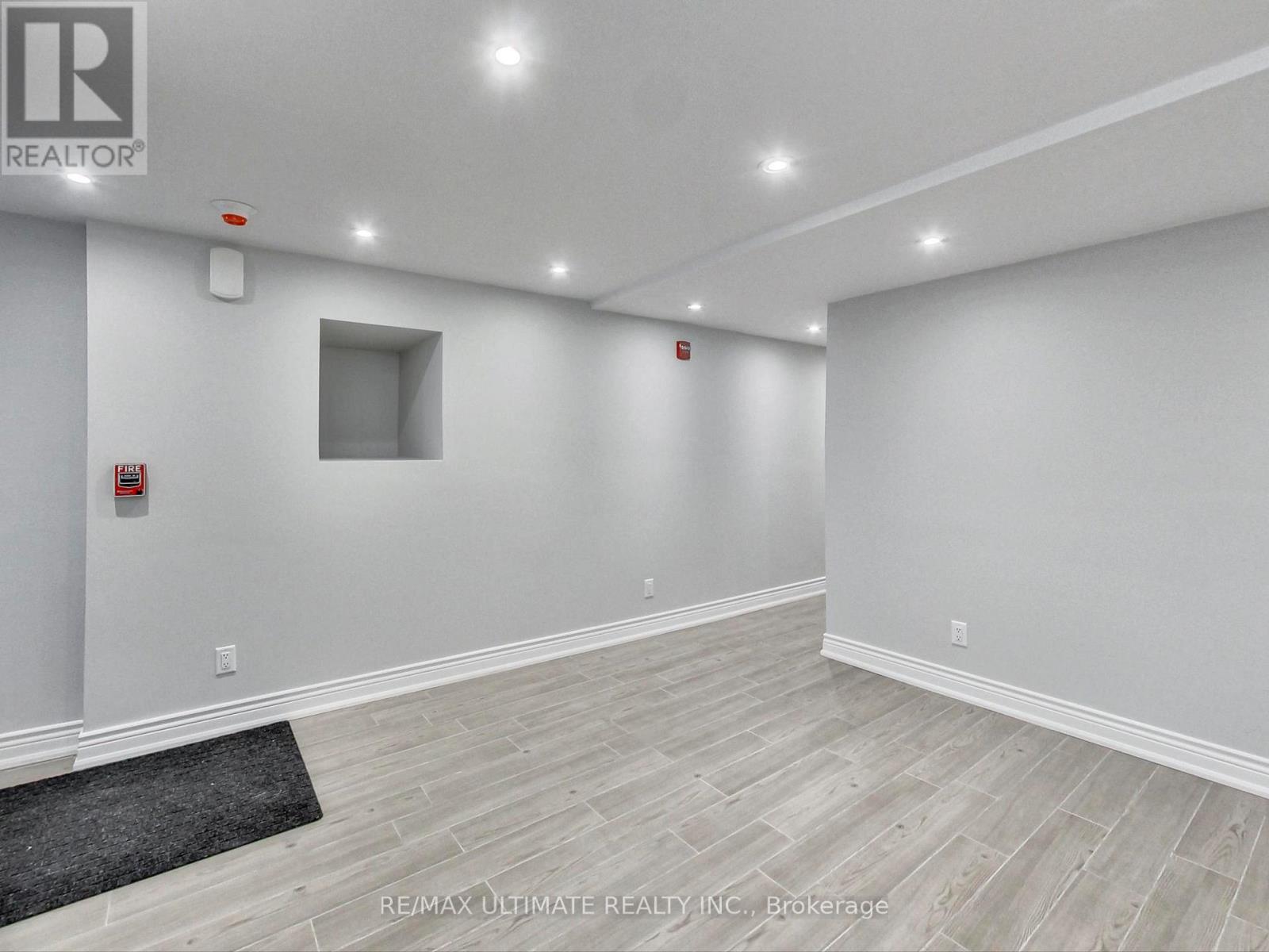Apt #4 - 115 Wallace Avenue Property Photo 3