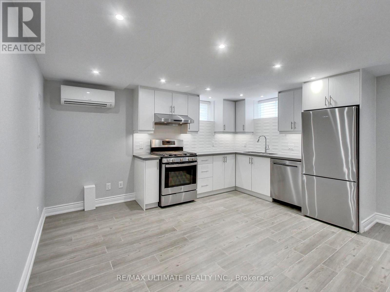 Apt #4 - 115 Wallace Avenue Property Photo 6