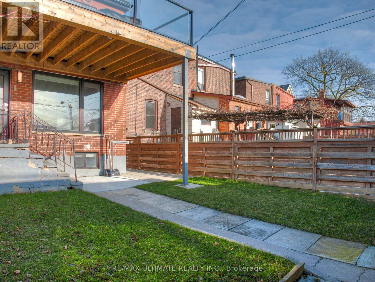 Apt #1 - 115 Wallace Avenue Property Photo 16