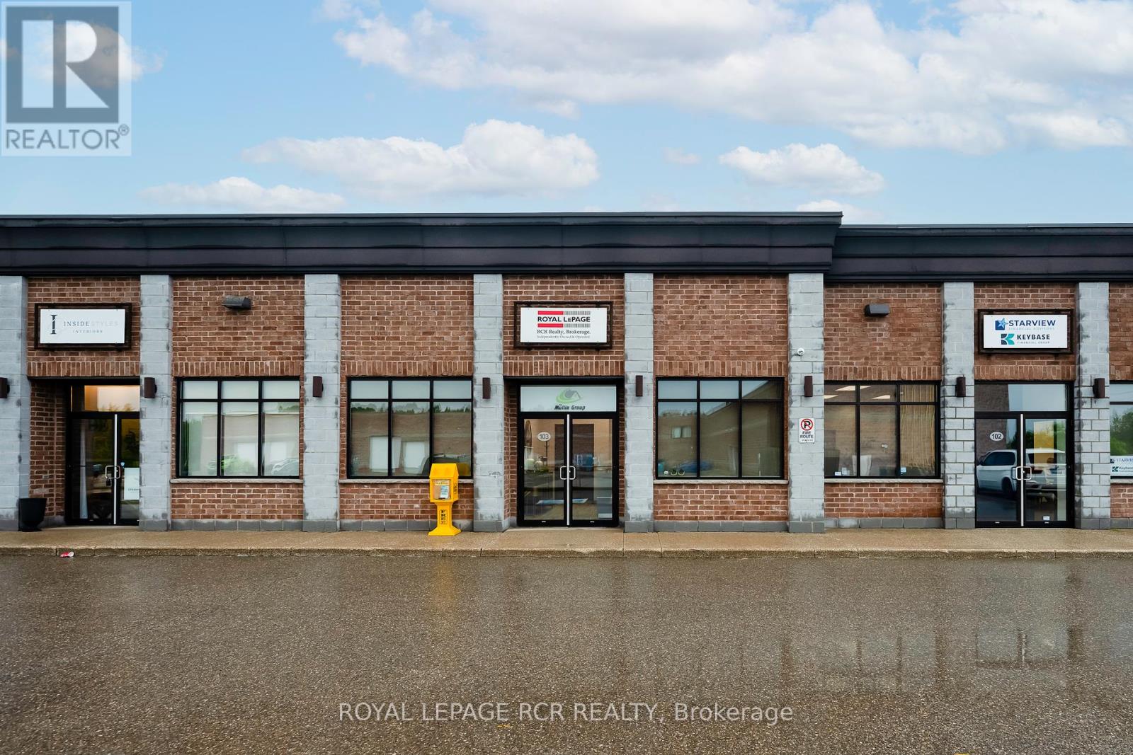 103 - 685 Riddell Road Property Photo 1