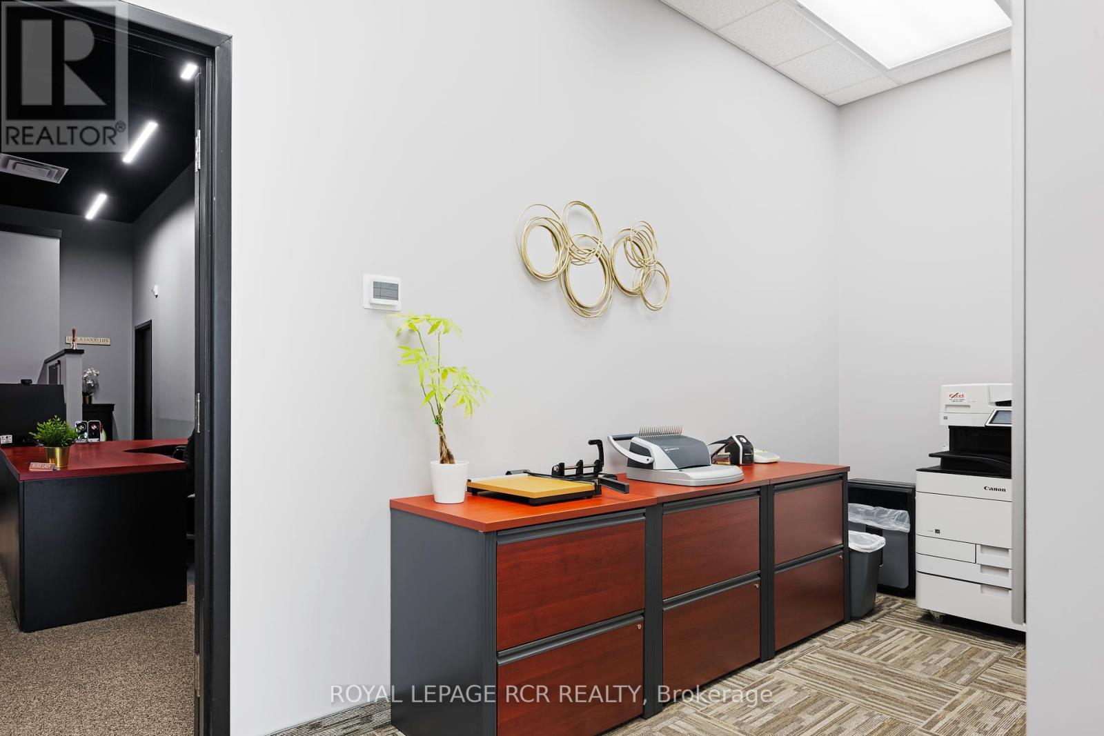 103 - 685 Riddell Road Property Photo 19