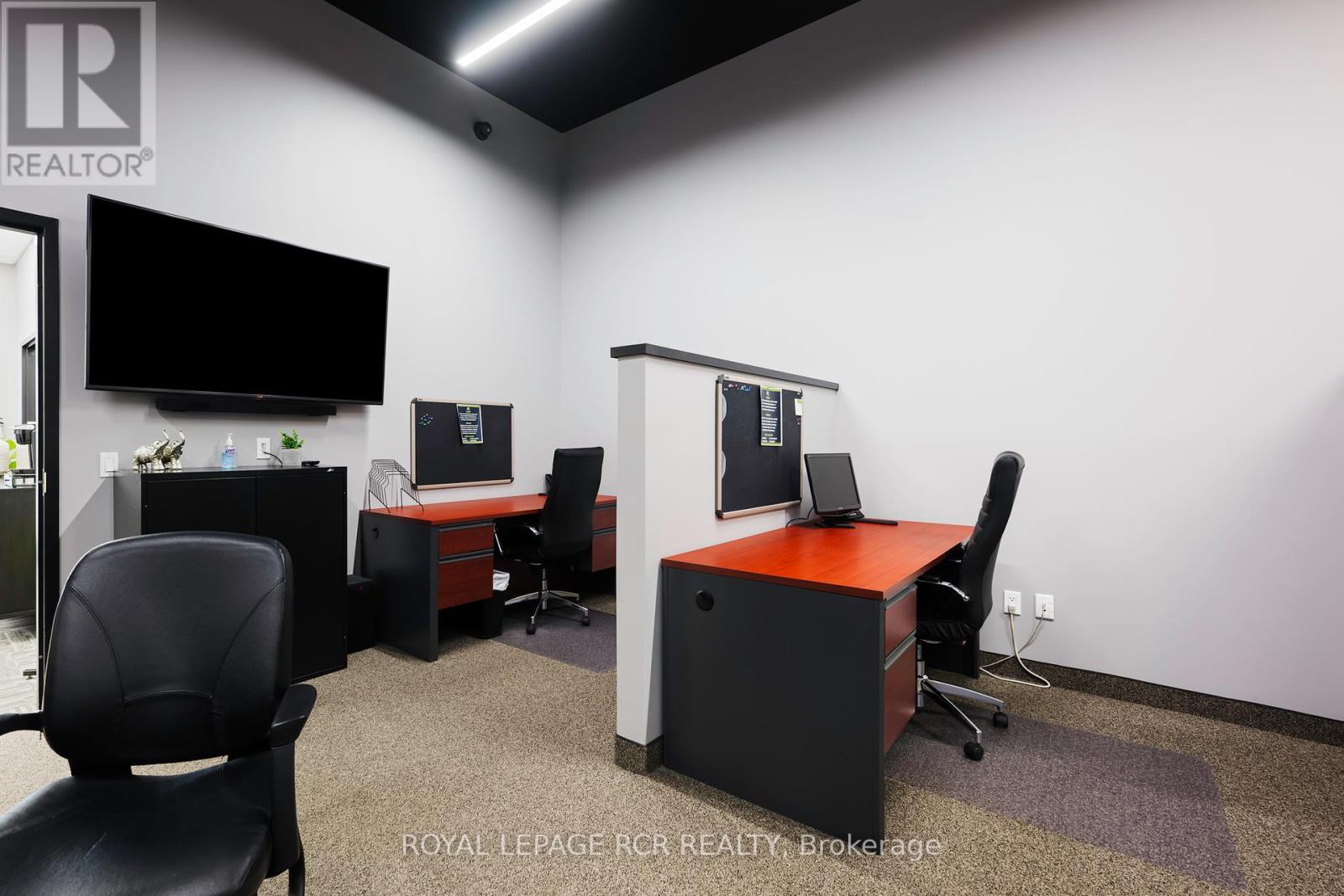 103 - 685 Riddell Road Property Photo 25