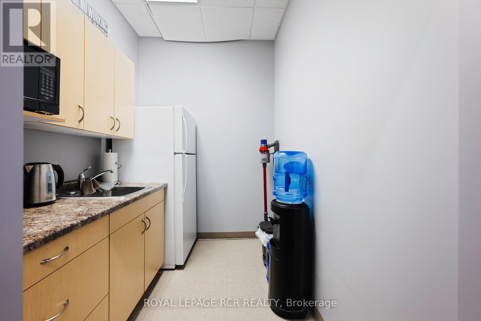 103 - 685 Riddell Road Property Photo 28