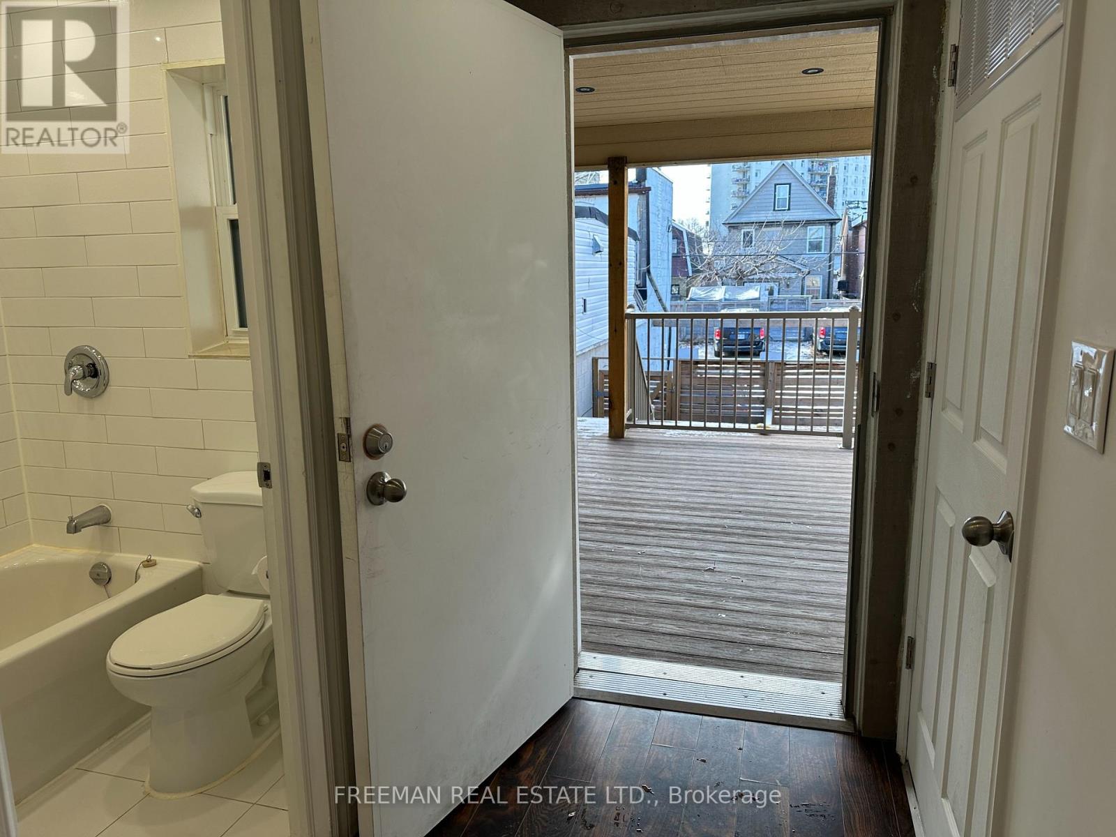 2 - 1190 Weston Road Property Photo 4