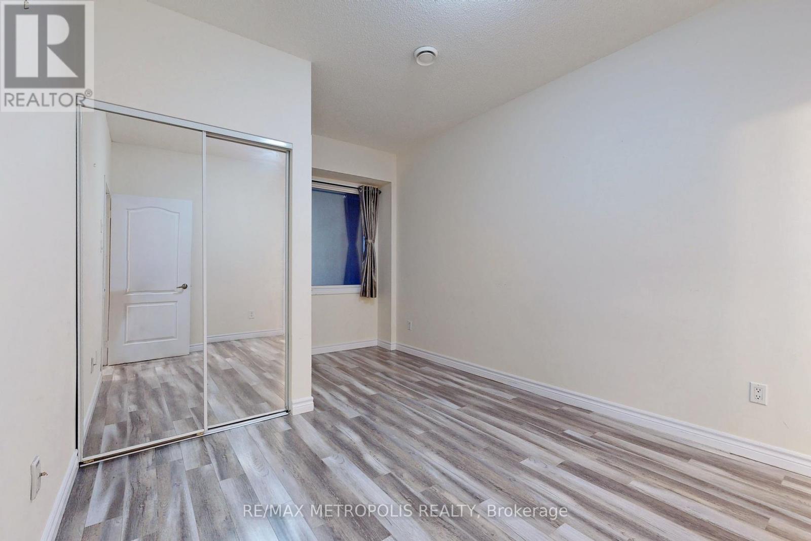 712 - 7405 Goreway Drive Property Photo 6