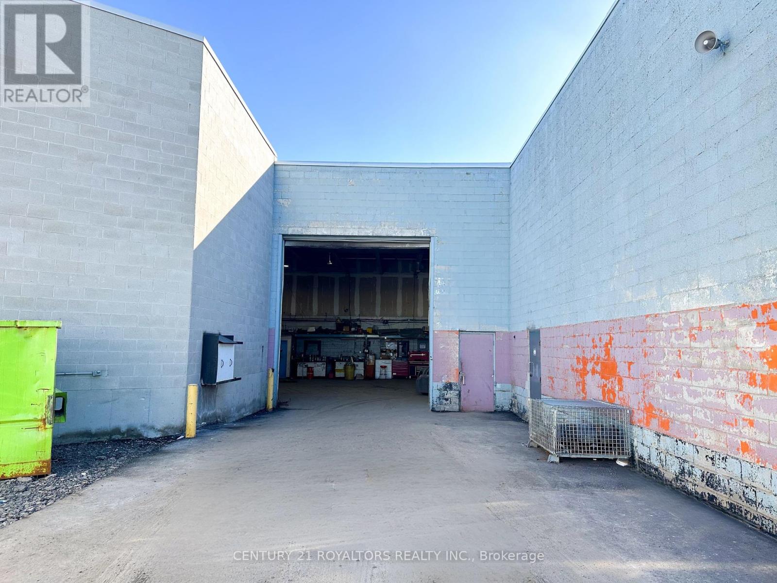 124 Commercial Road Property Photo 10