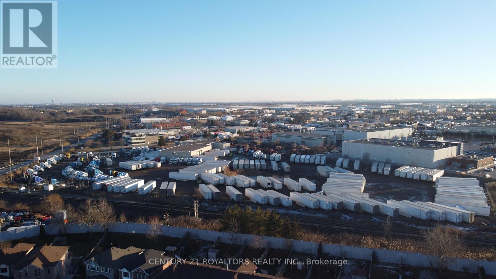 124 Commercial Road Property Photo 21
