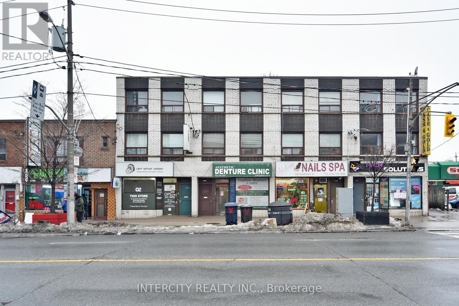 1752 Eglinton Avenue W Property Photo 2