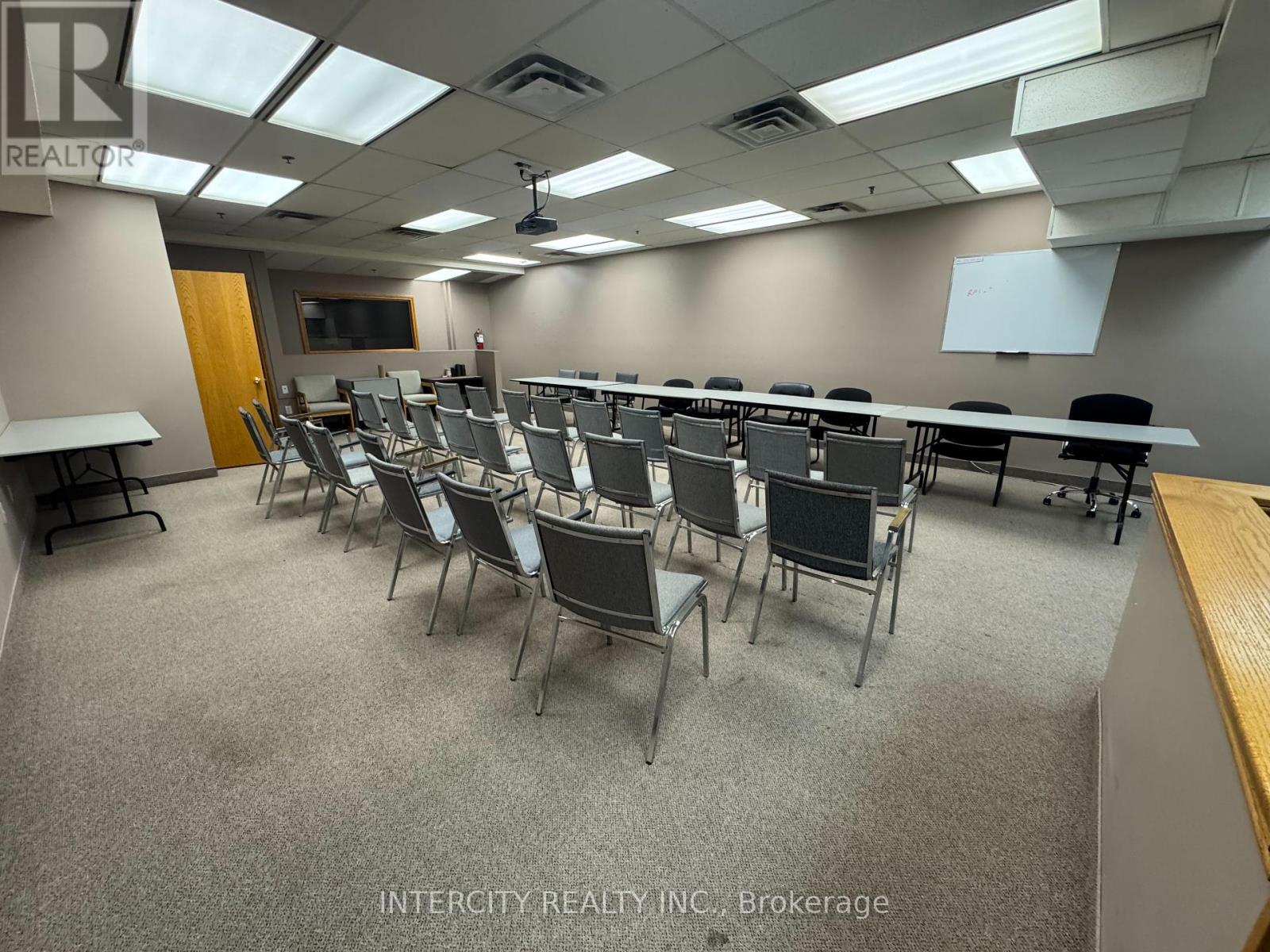 20 - 7370 Bramalea Road Property Photo 10