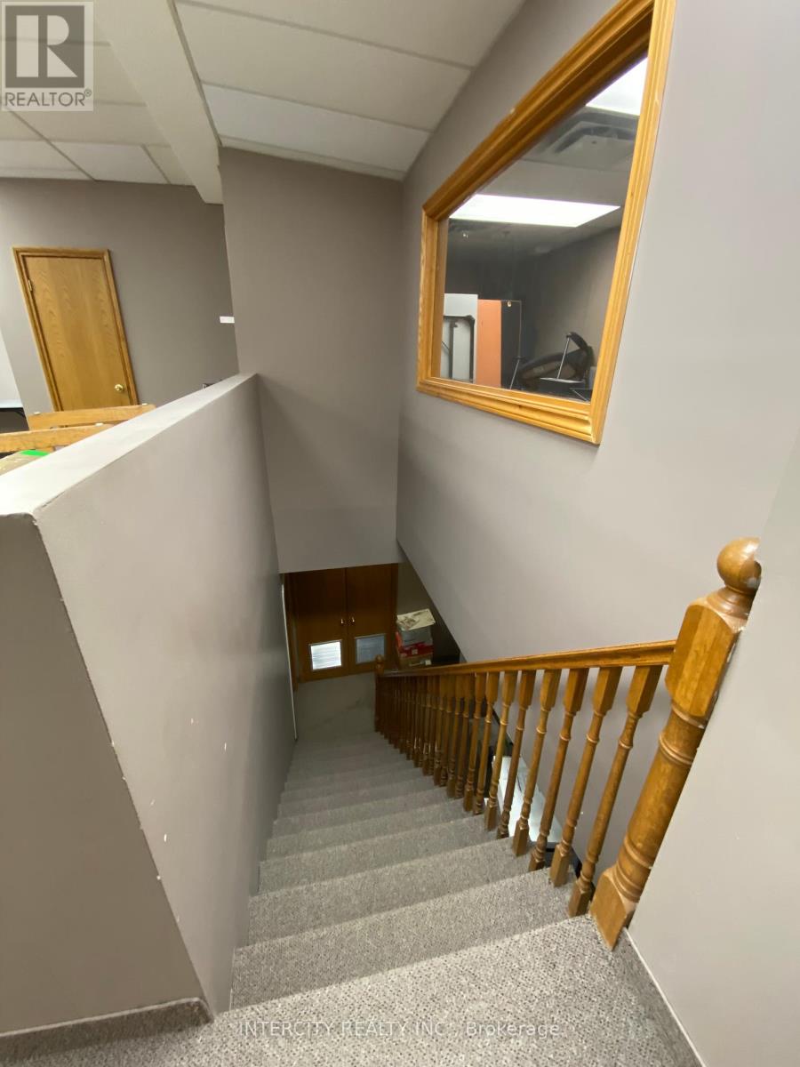20 - 7370 Bramalea Road Property Photo 17