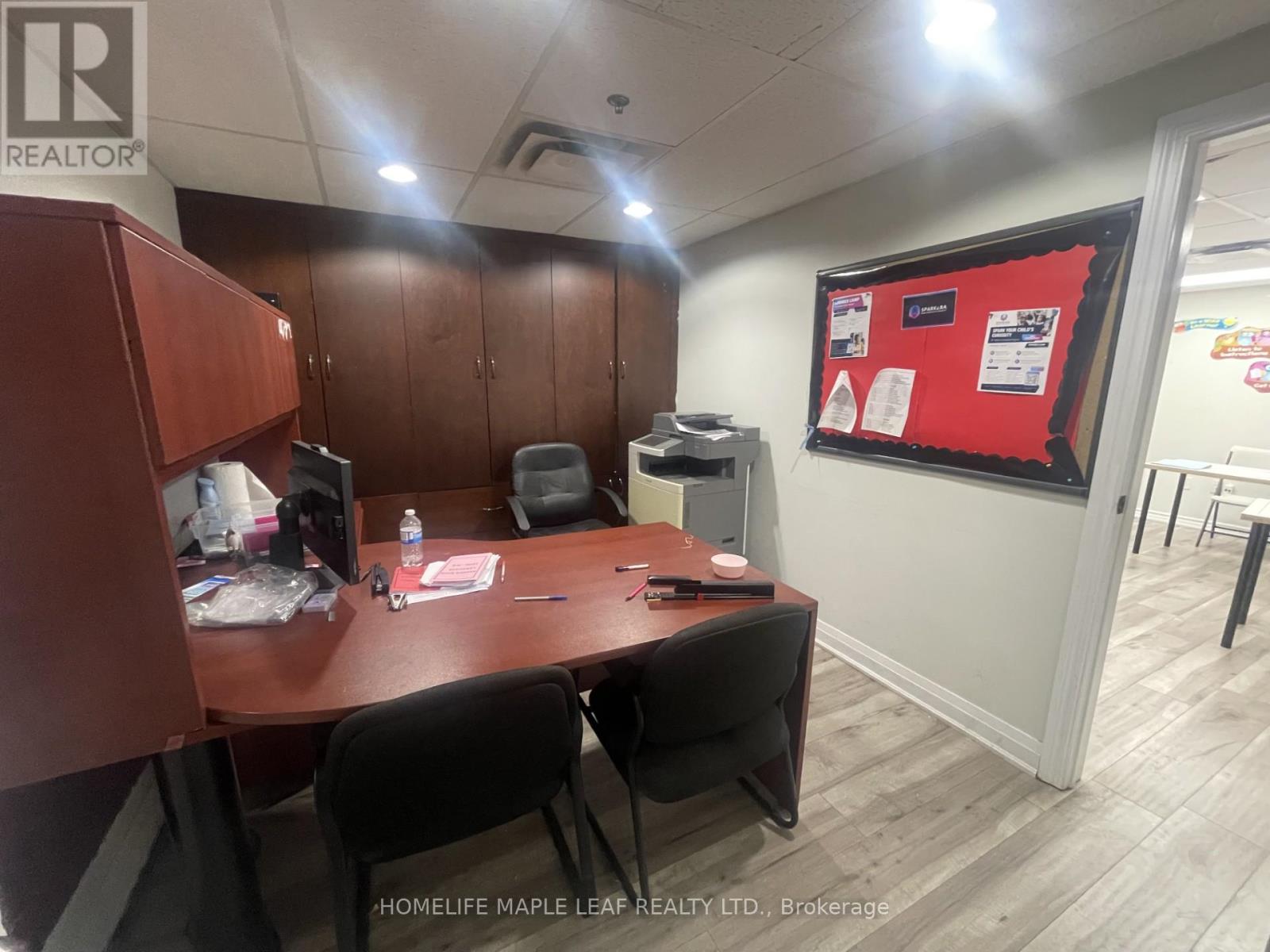4 - 2575 Steeles Avenue E Property Photo 6