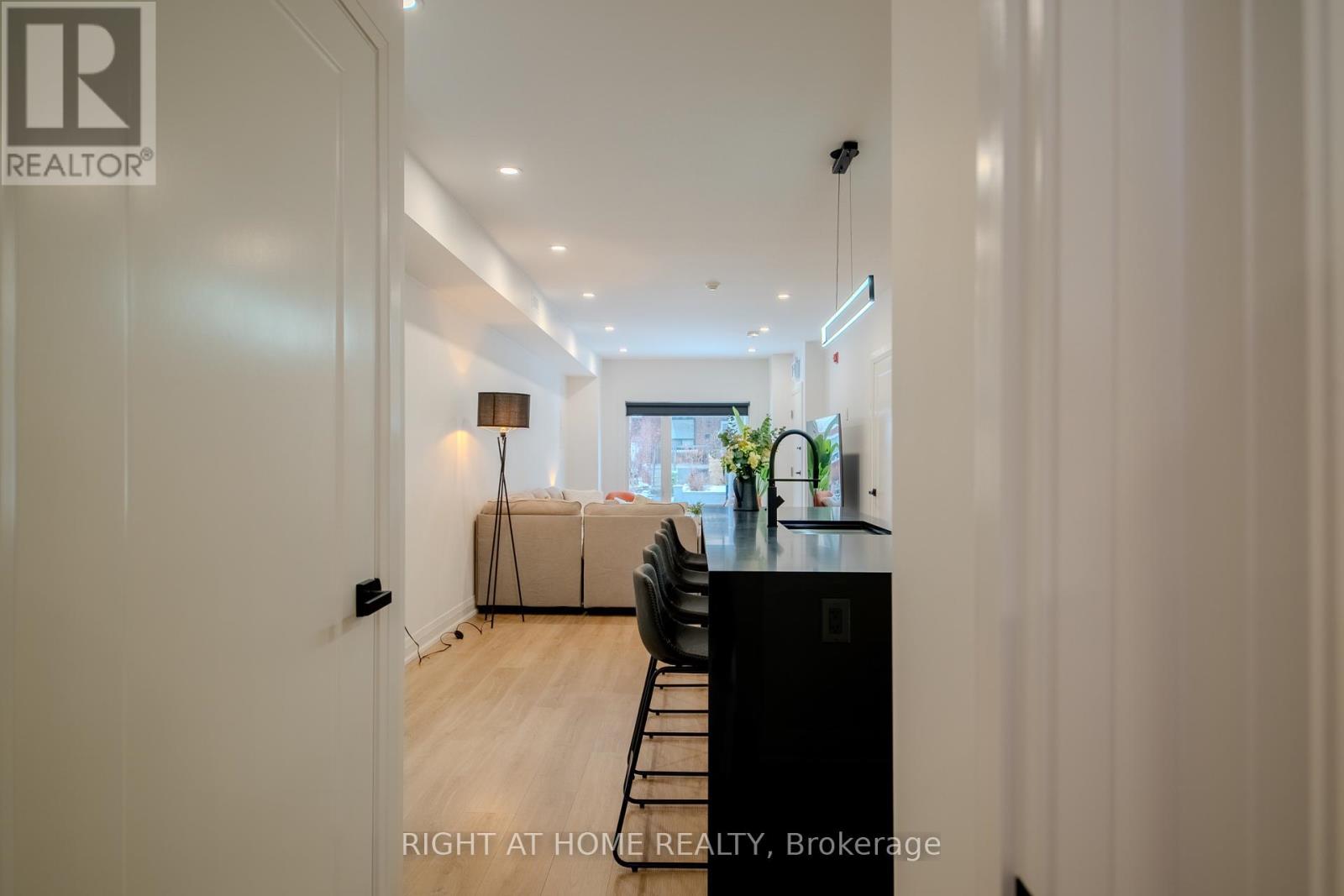 2 - 55 Innes Avenue Property Photo 9