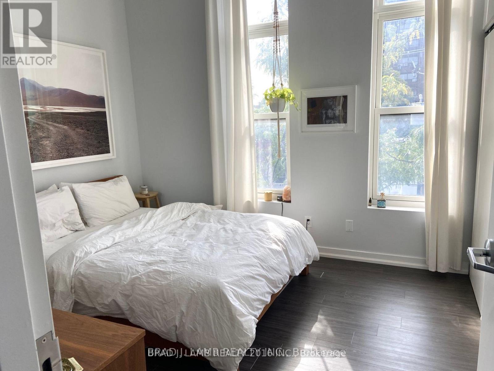 304 - 1496 Queen Street W Property Photo 3