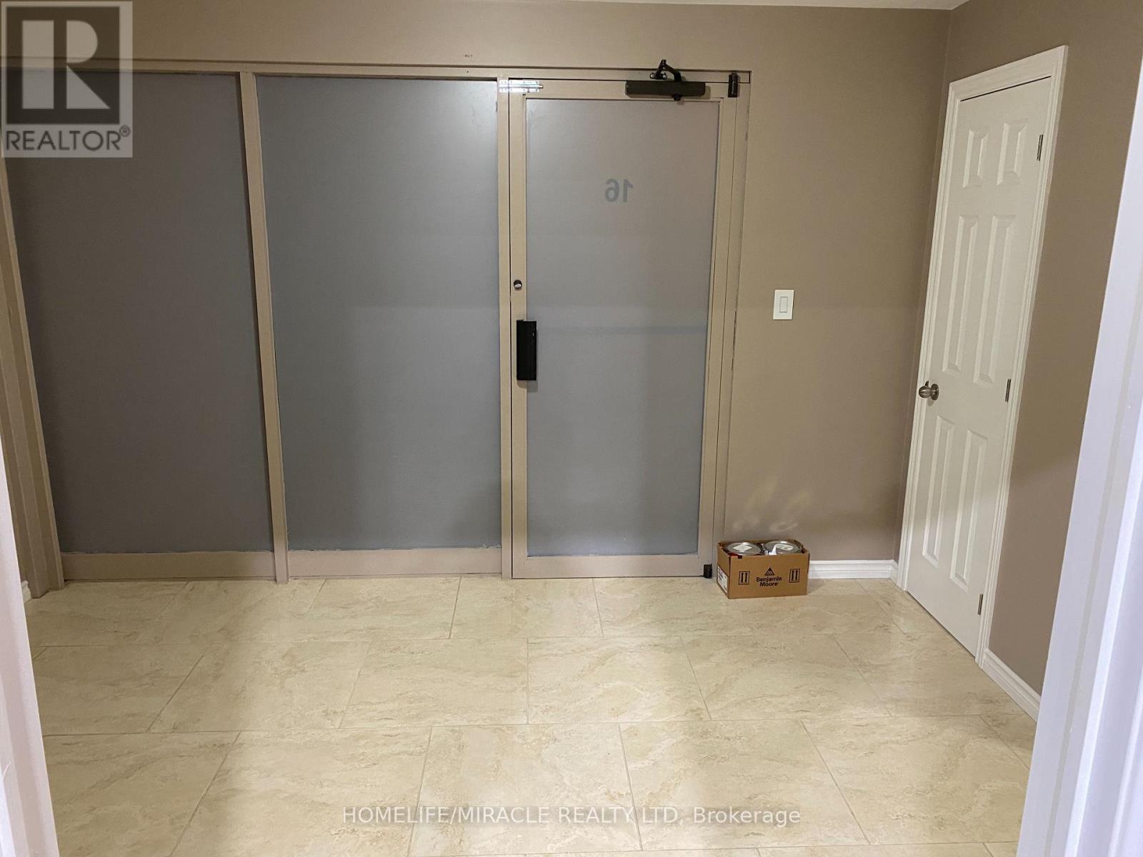 16 - 30 Hale Road Property Photo 7