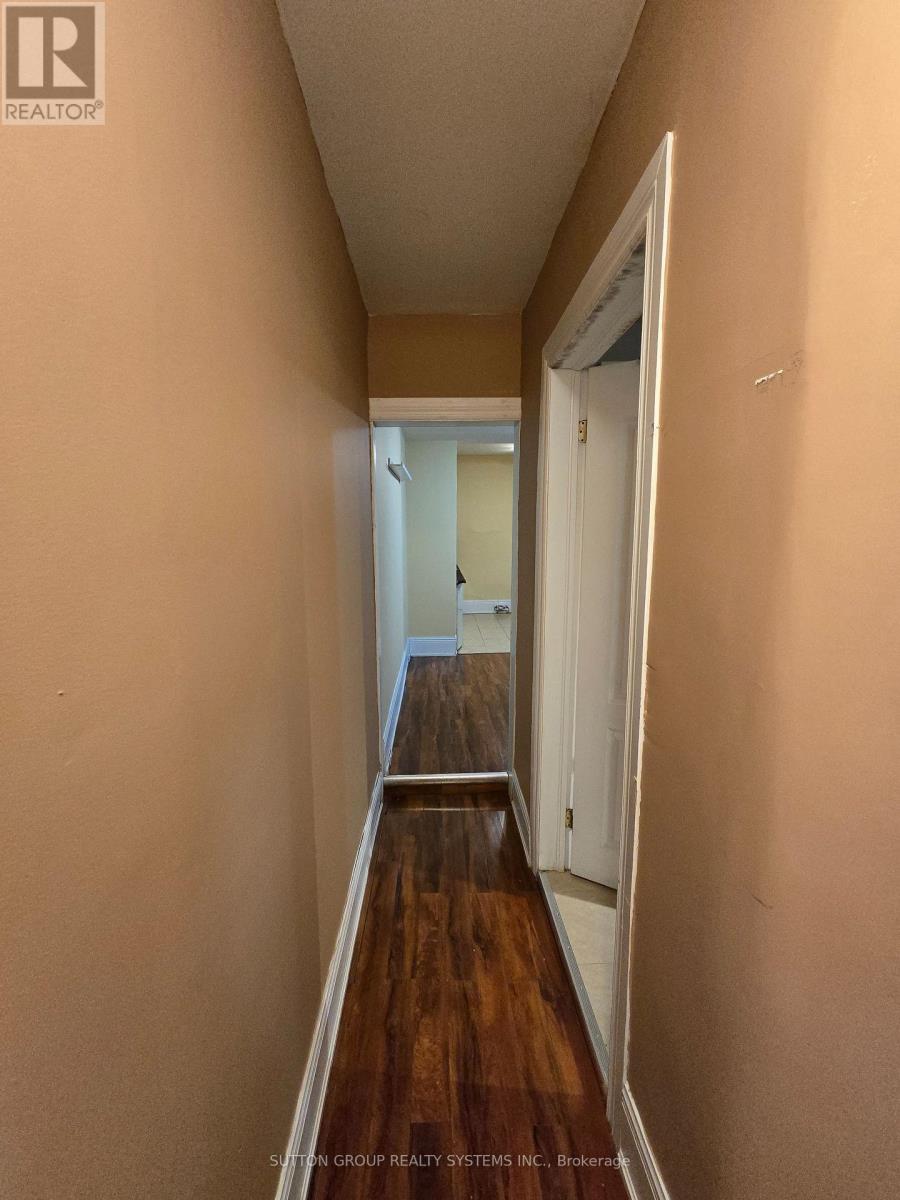 2 - 2886 Lake Shore Boulevard W Property Photo 7