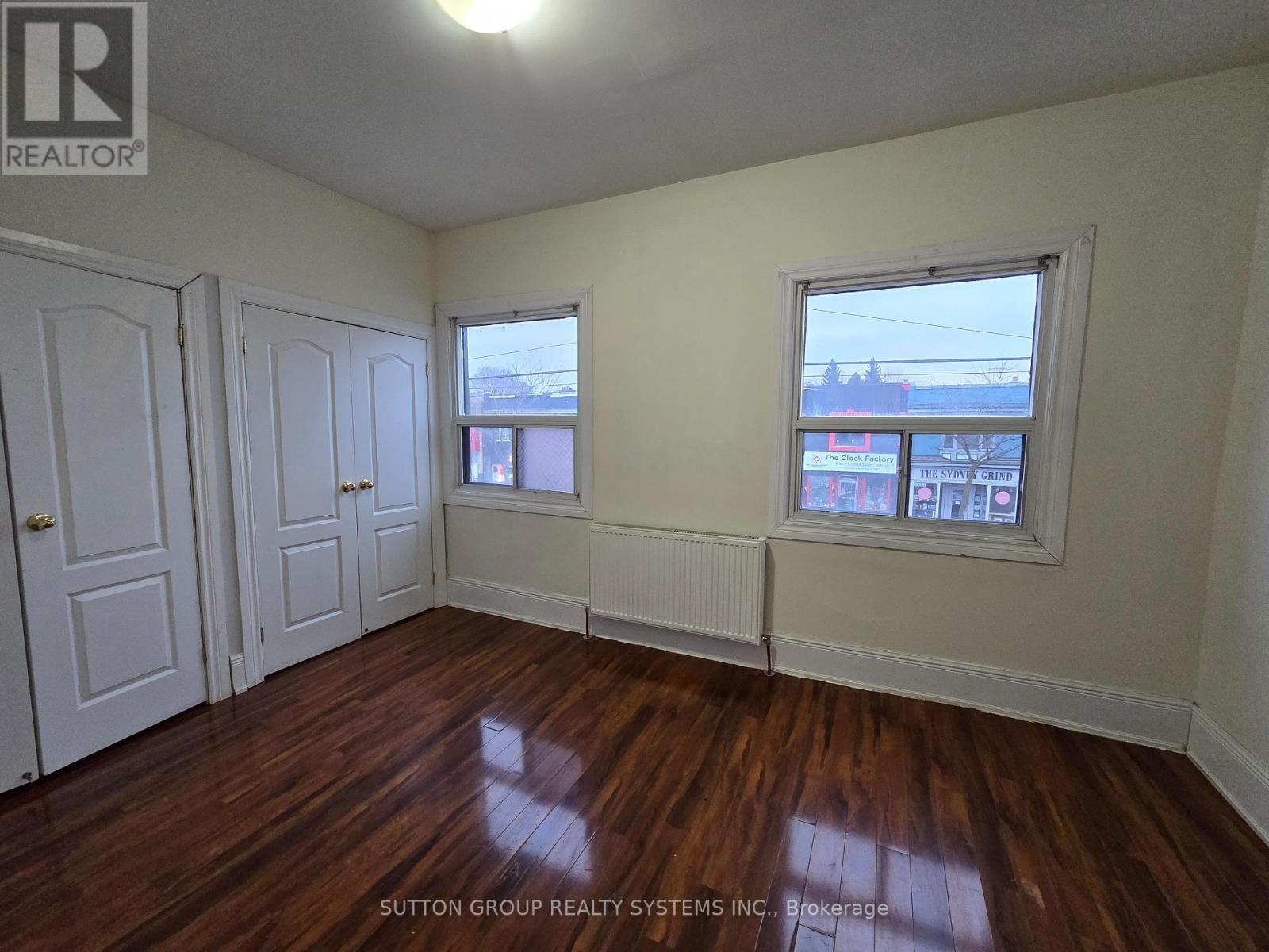 2 - 2886 Lake Shore Boulevard W Property Photo 20