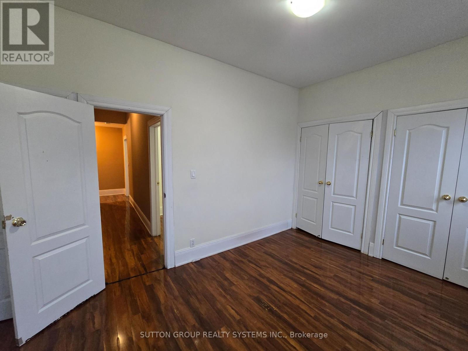 2 - 2886 Lake Shore Boulevard W Property Photo 21
