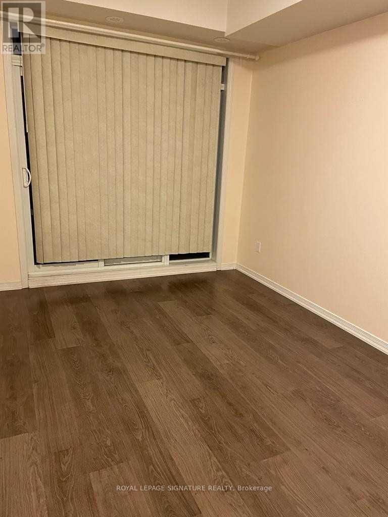 309 - 54 Sky Harbour Drive Property Photo 6