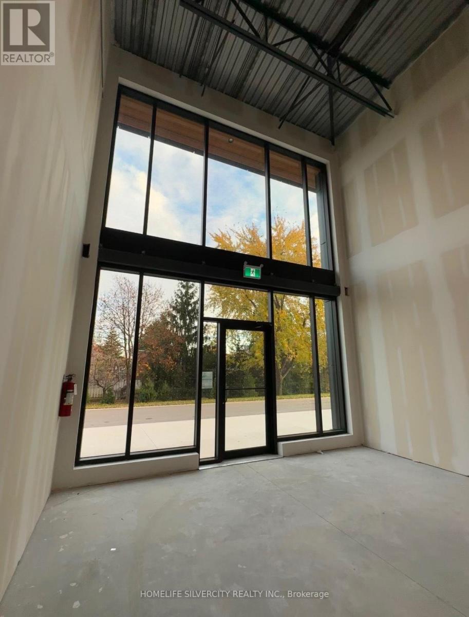 27 - 530 Speers Road Property Photo 3