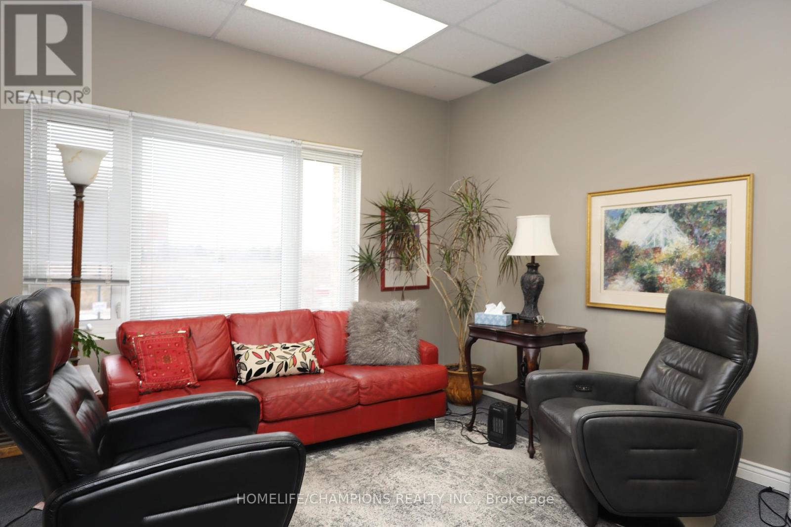 4315 Village Centre Court Property Photo 8