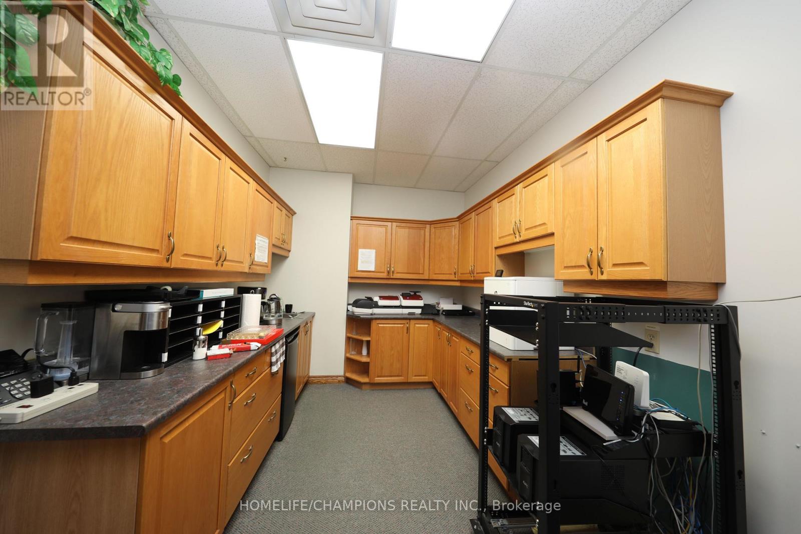 4315 Village Centre Court Property Photo 16