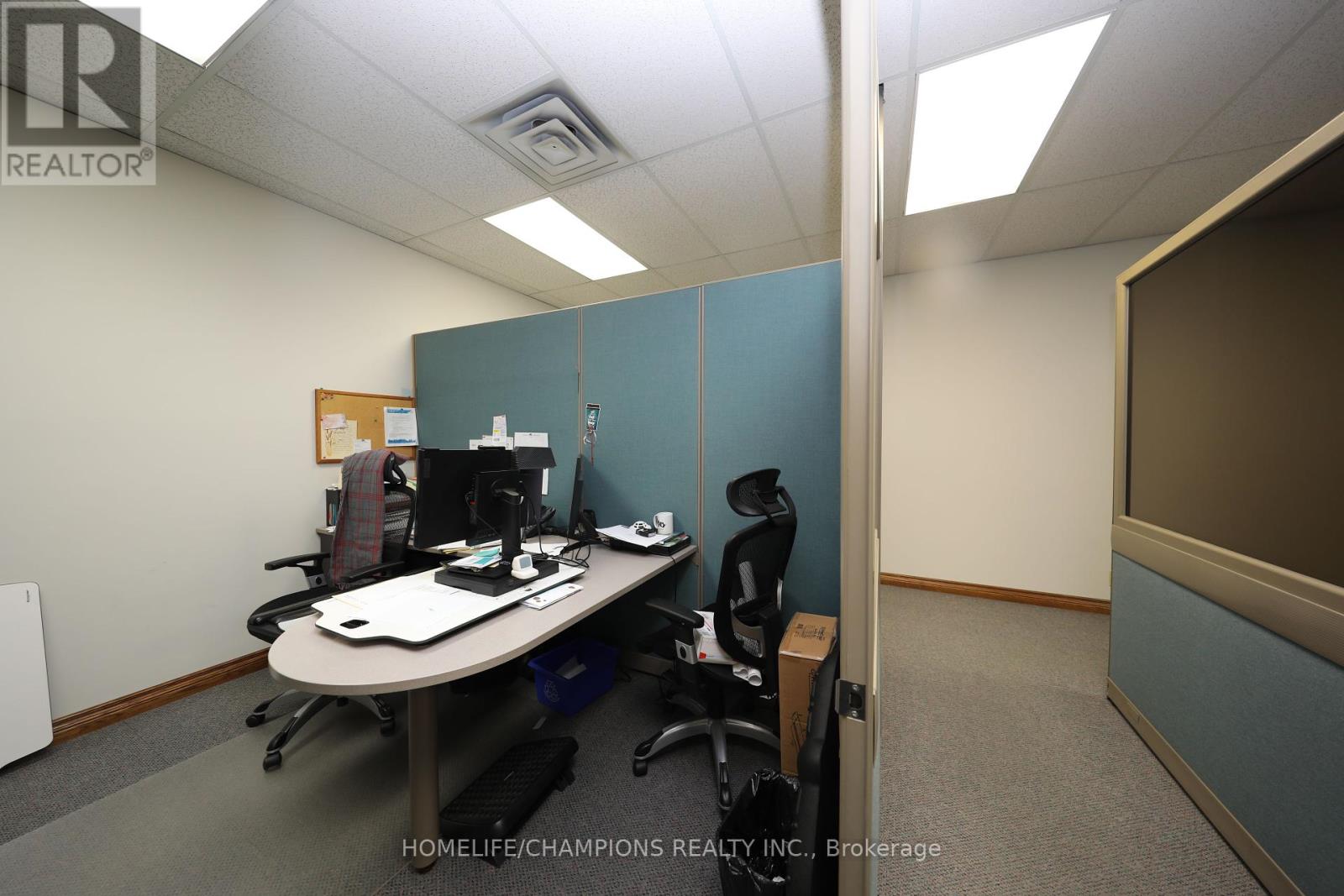 4315 Village Centre Court Property Photo 18