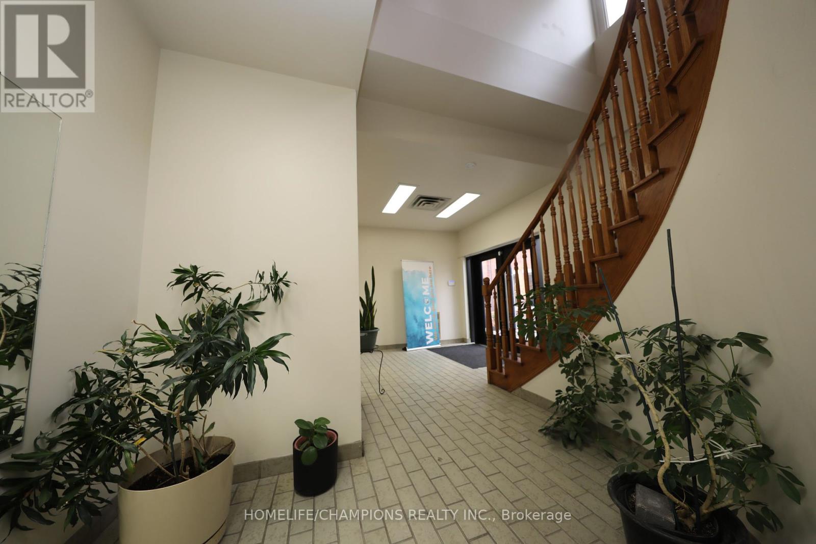 4315 Village Centre Court Property Photo 21