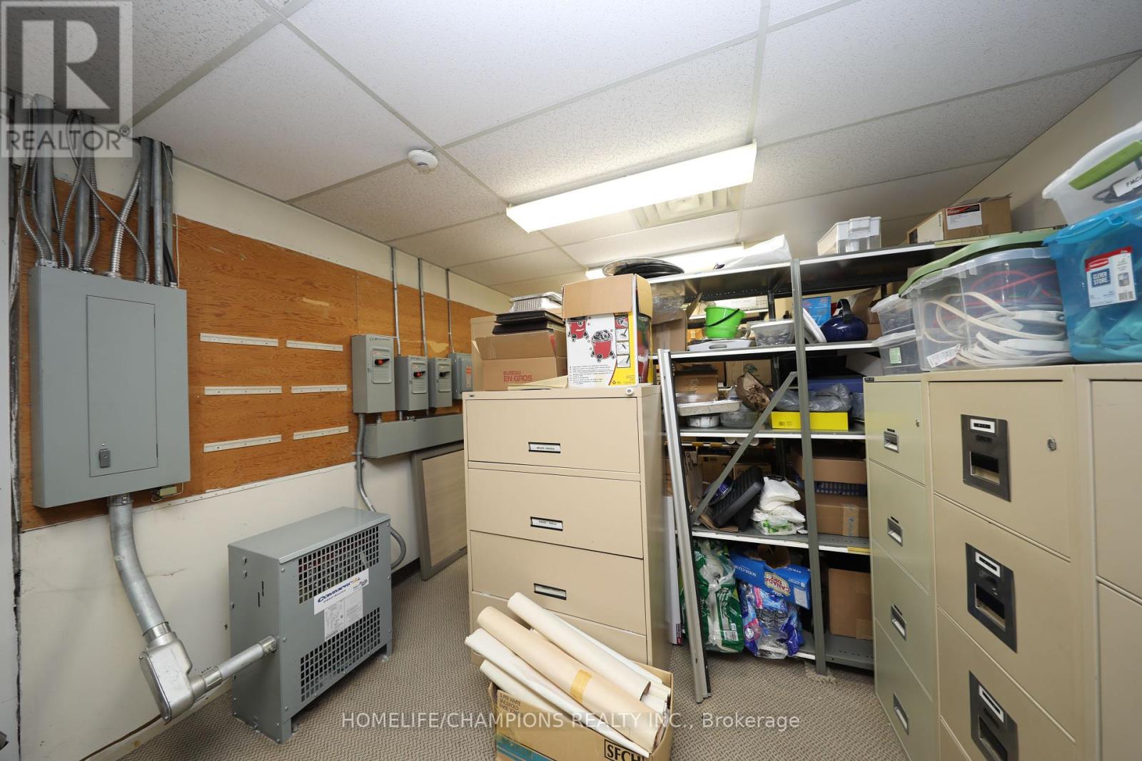 4315 Village Centre Court Property Photo 27