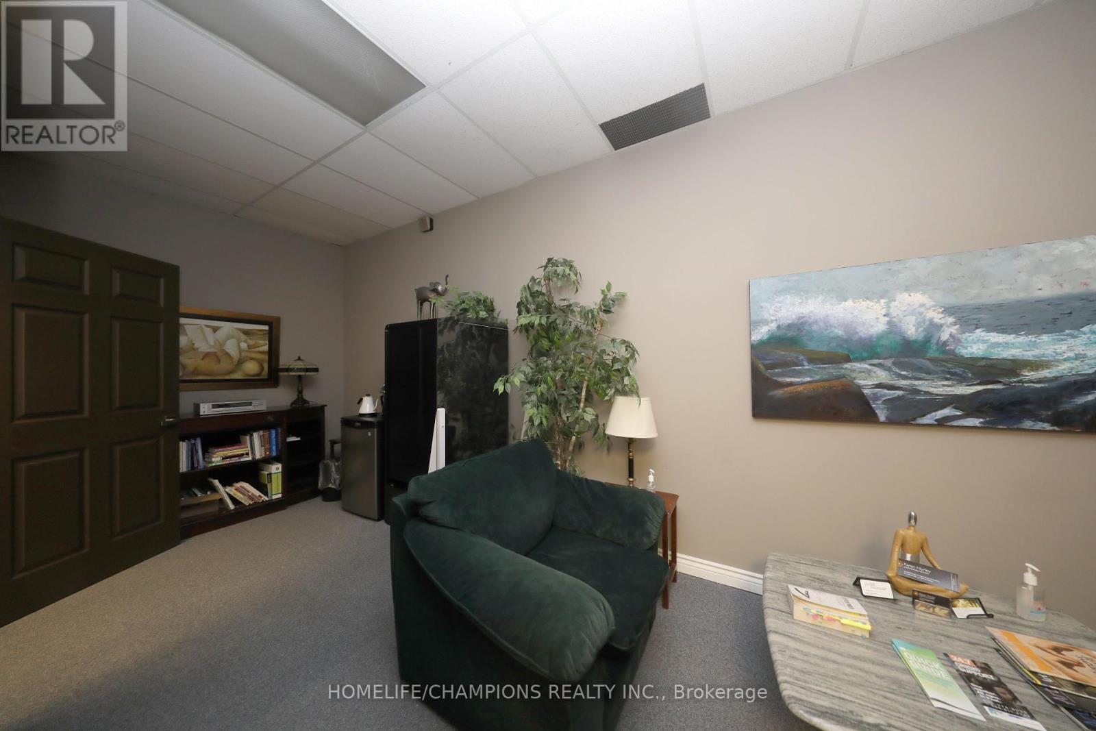 4315 Village Centre Court Property Photo 31