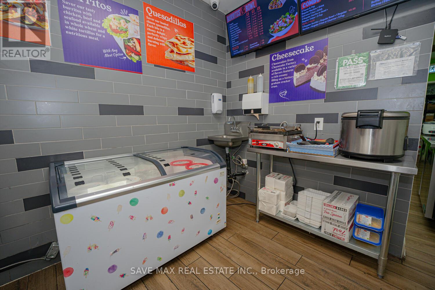 10 - 106 Humber College Boulevard Property Photo 17