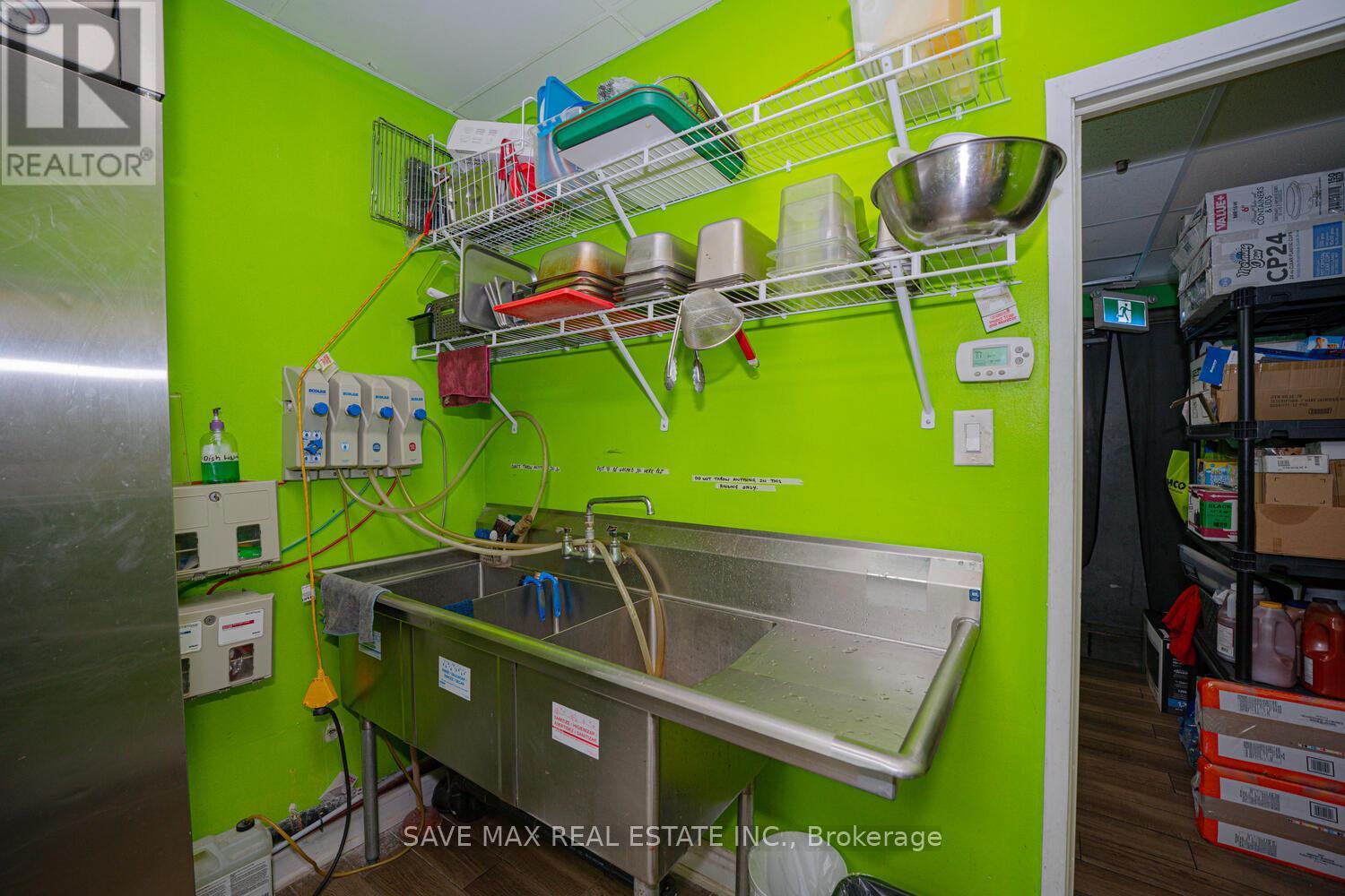 10 - 106 Humber College Boulevard Property Photo 21