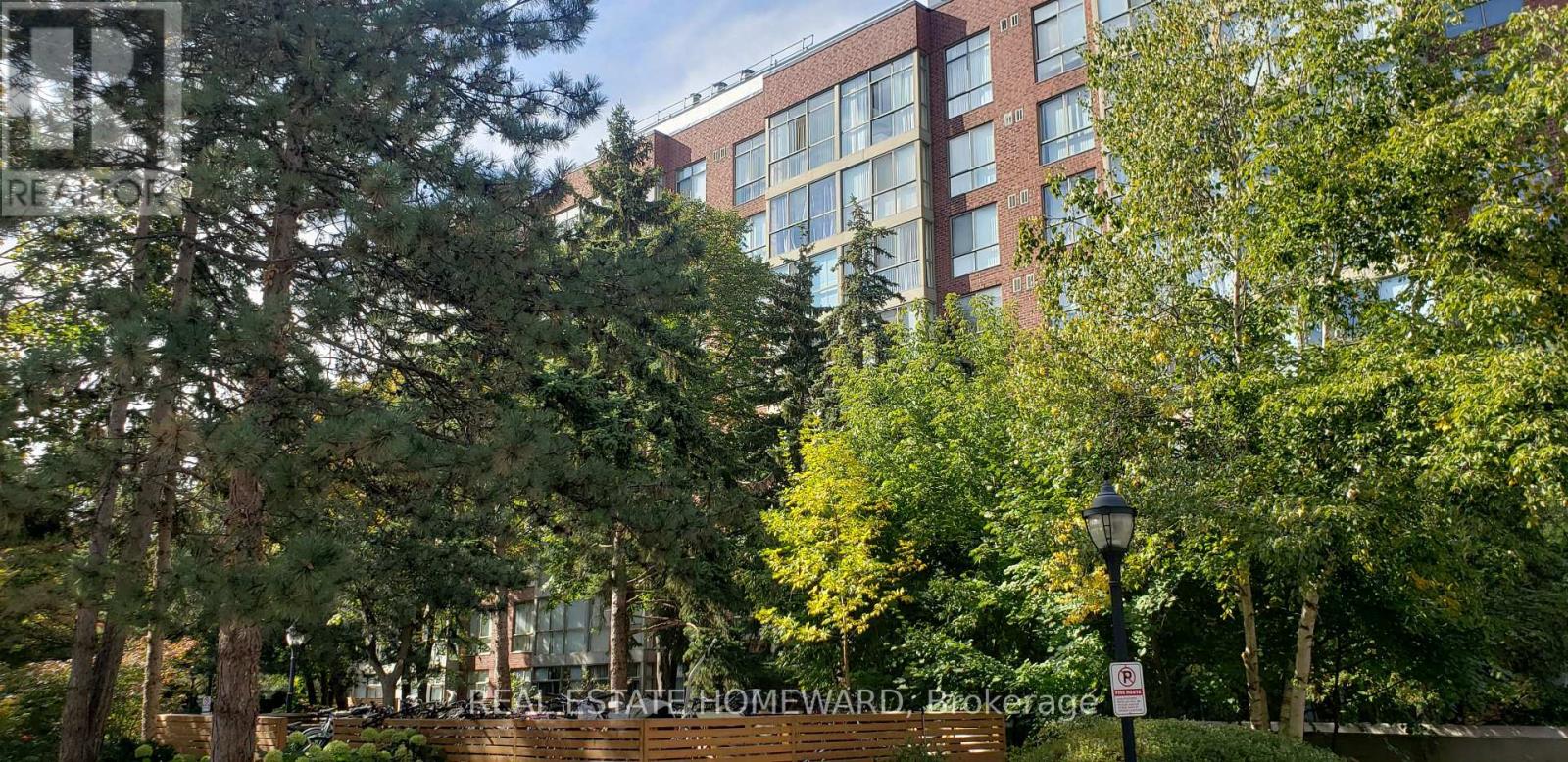 742 - 24 Southport Street Property Photo 1