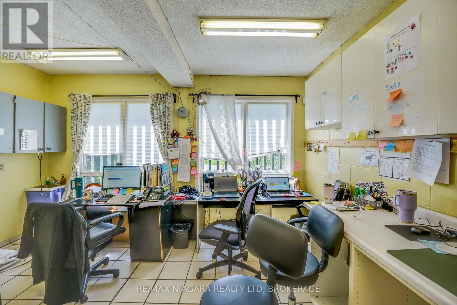 475 Enfield Road Property Photo 14