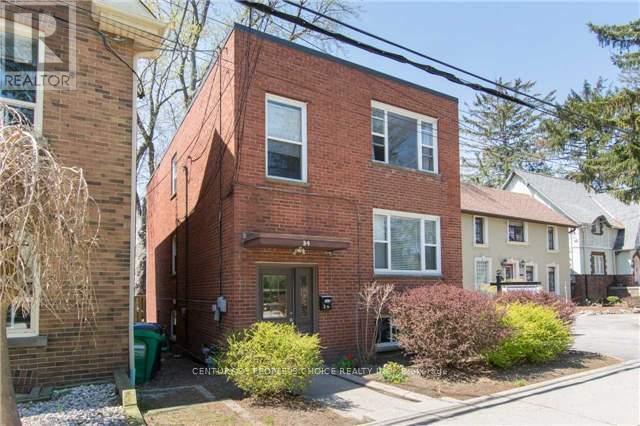 34 MISSISSAUGA ROAD N Property Photo 1