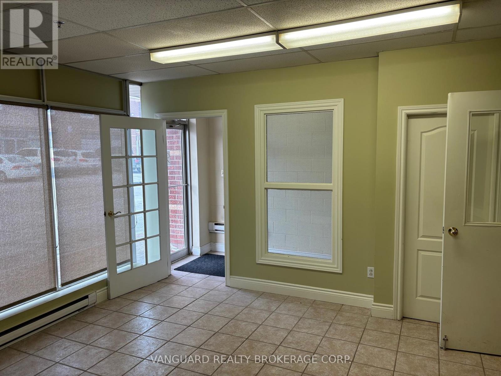 9 - 50 Van Kirk Drive Property Photo 12