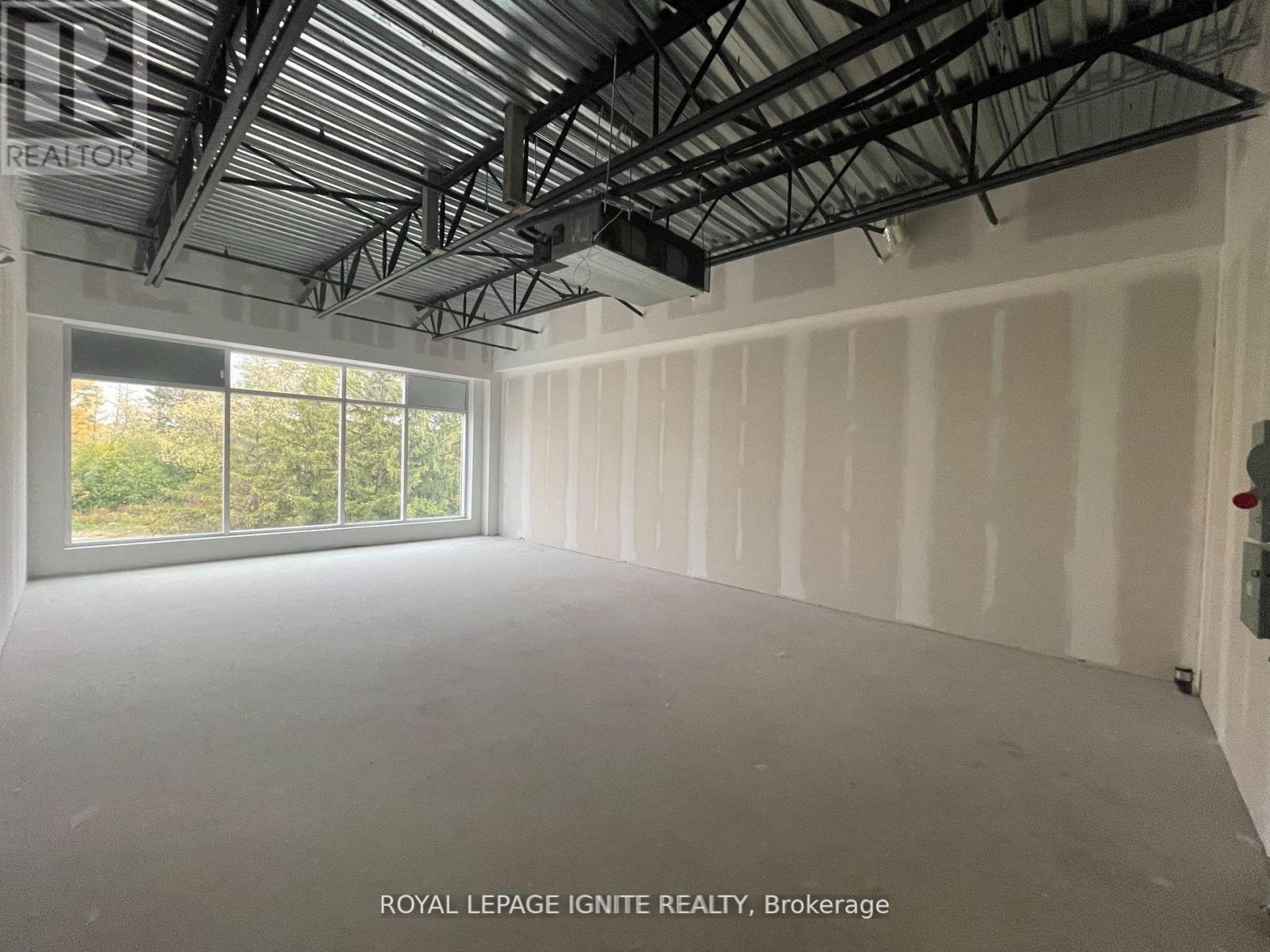 306 - 1670 North Service Road E Property Photo 6