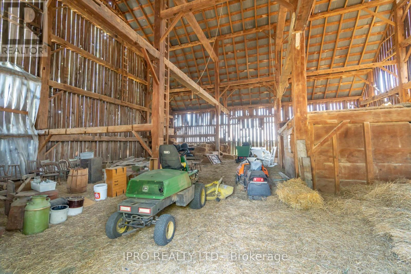 12707 Ninth Line Property Photo 35
