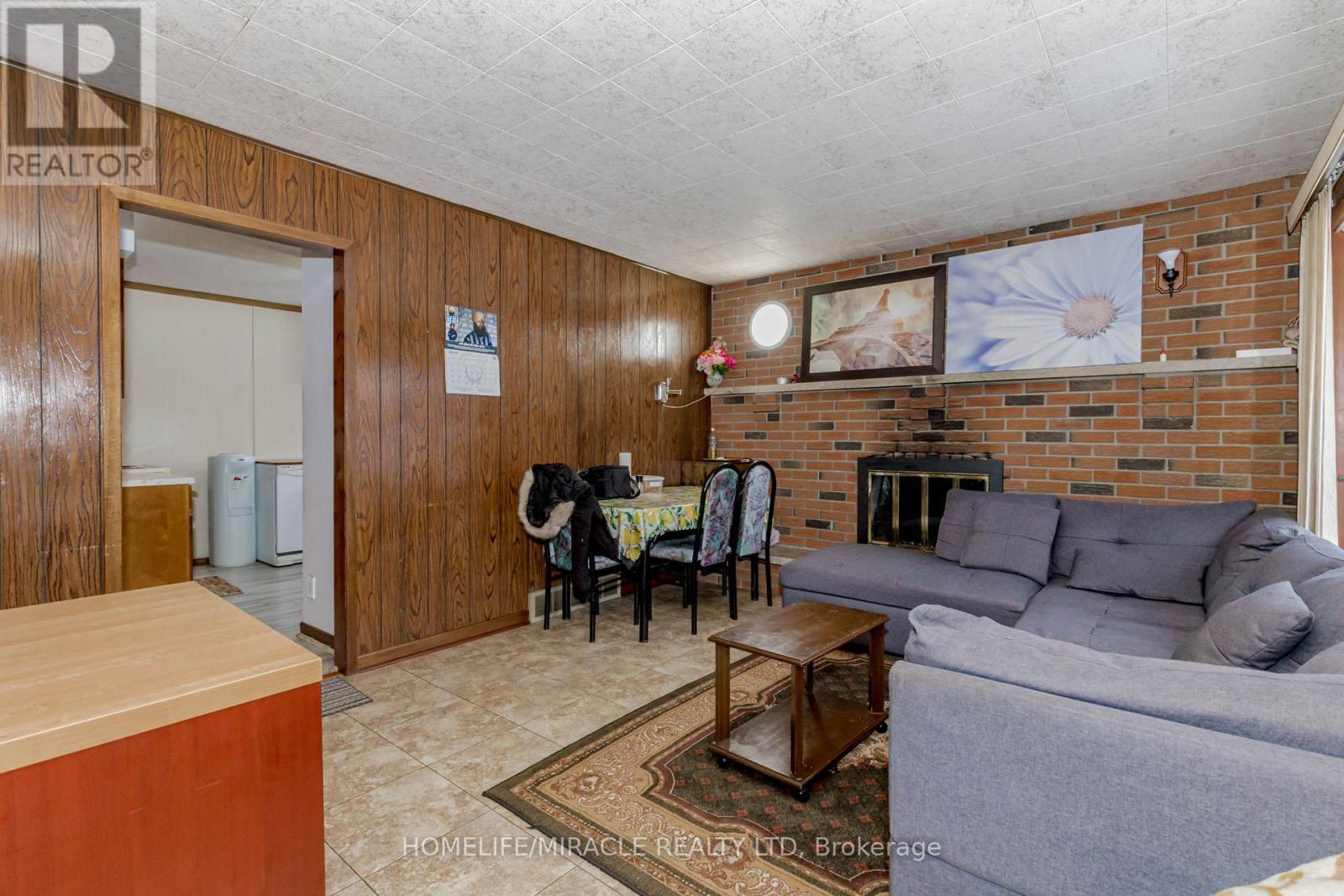 20967 Porterfield Road Property Photo 7
