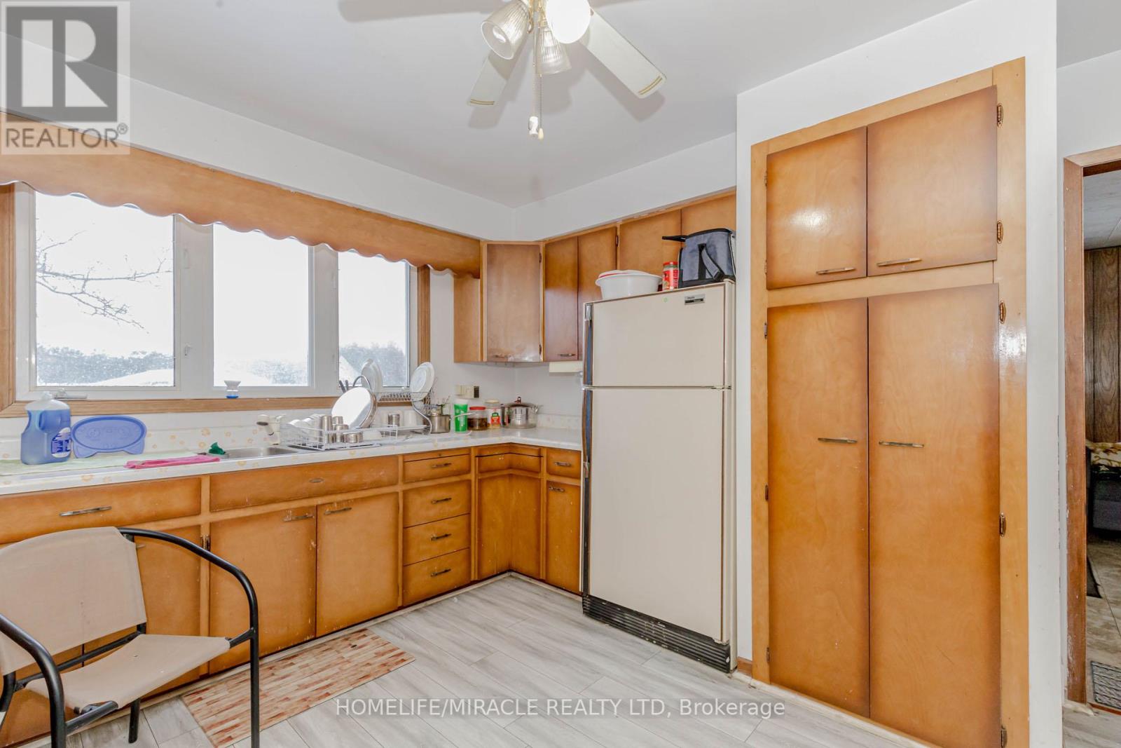 20967 Porterfield Road Property Photo 10