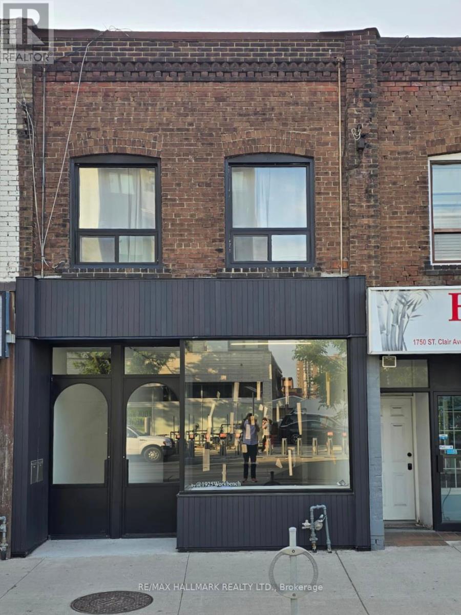 Main - 1752 St. Clair Avenue W Property Photo 2