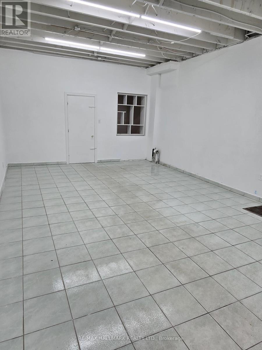 Main - 1752 St. Clair Avenue W Property Photo 7