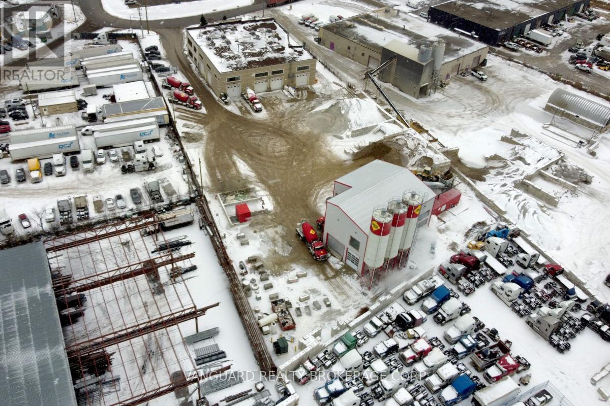 1b - 8 Cadetta Road Property Photo 10