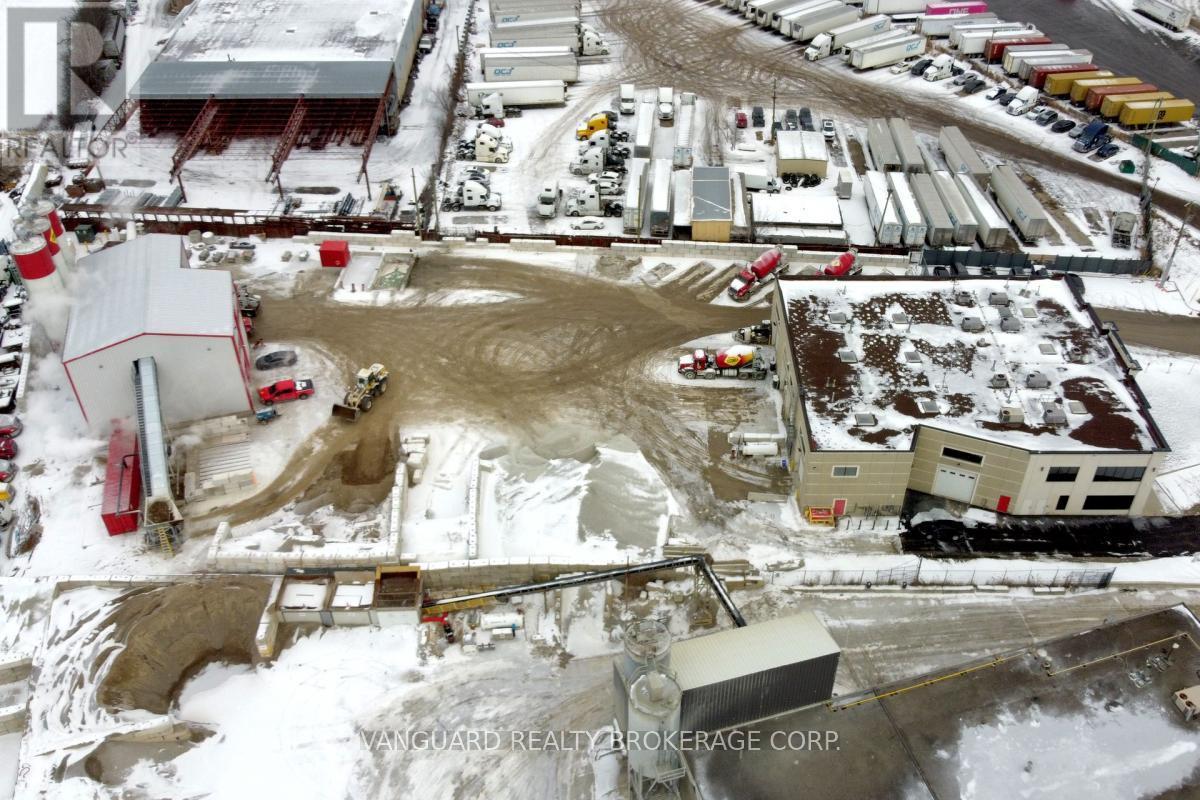 1b - 8 Cadetta Road Property Photo 11