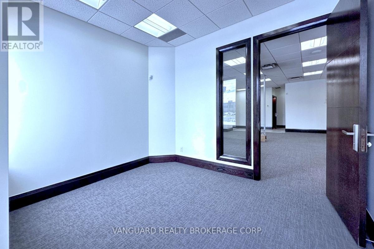 1b - 8 Cadetta Road Property Photo 27