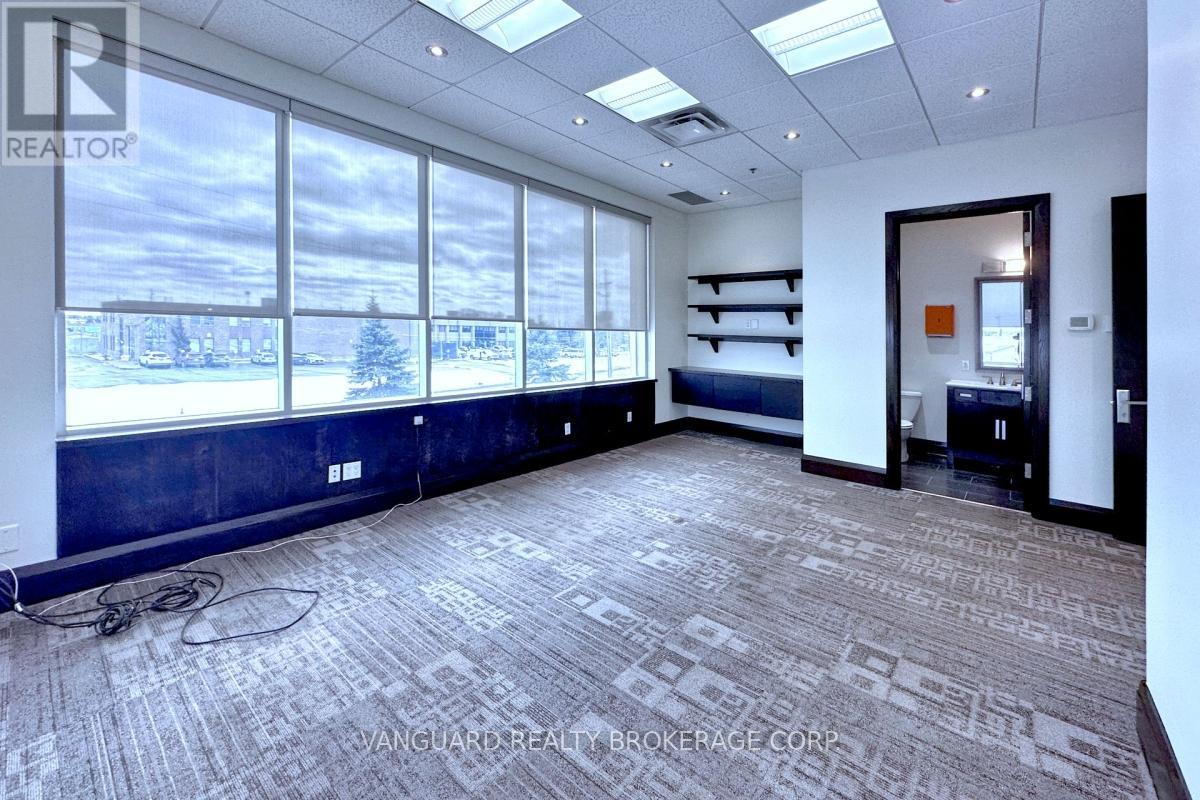 1b - 8 Cadetta Road Property Photo 38