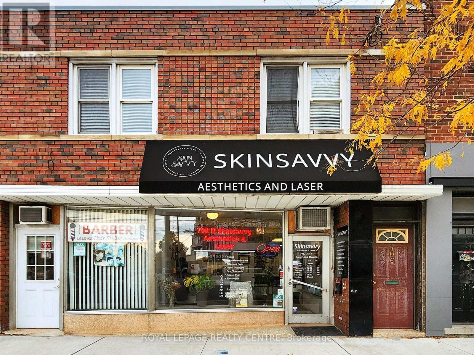 706 The Queensway Property Photo 1